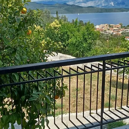 Nikiana's View Apartment Nikiana